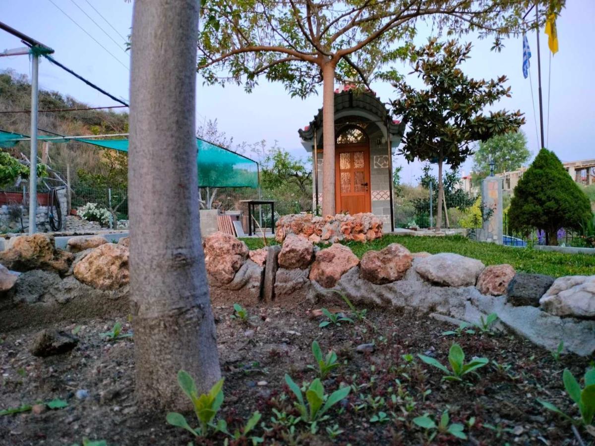 Adam'S Holiday House 2019 Karianí Exterior foto