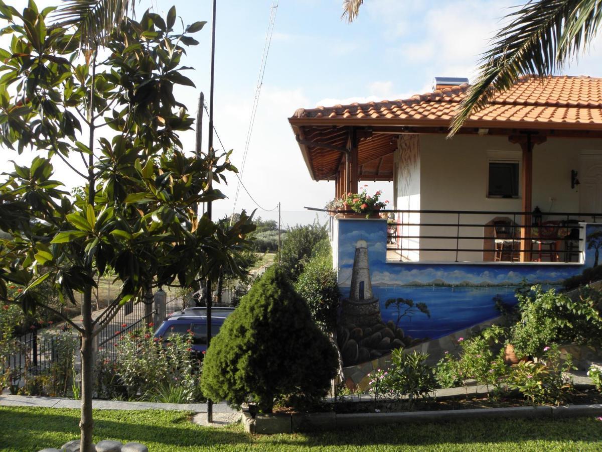 Adam'S Holiday House 2019 Karianí Exterior foto
